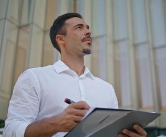 Autoavaliação de desempenho para líderes: como fazer